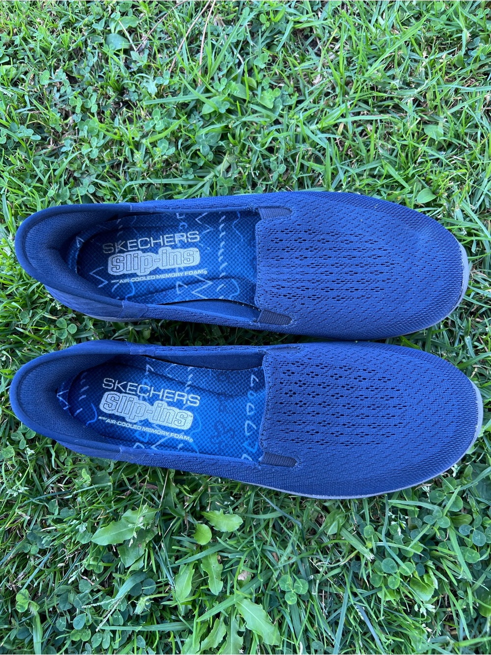 Skechers Slip-ins Air cooled memory foam women’s Size 8